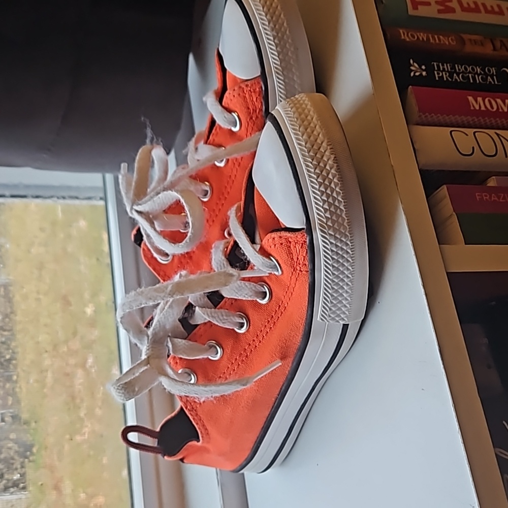 Converse Orange and navy kids chucks